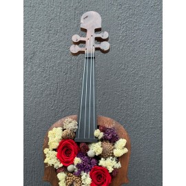 DEKORATİF AHŞAP KEMAN KIRMIZI SOLMAYAN GÜL